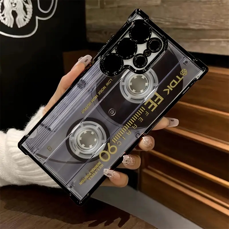 Retro cassette patroon plating - Samsung Galaxy A55 recensie en prijs